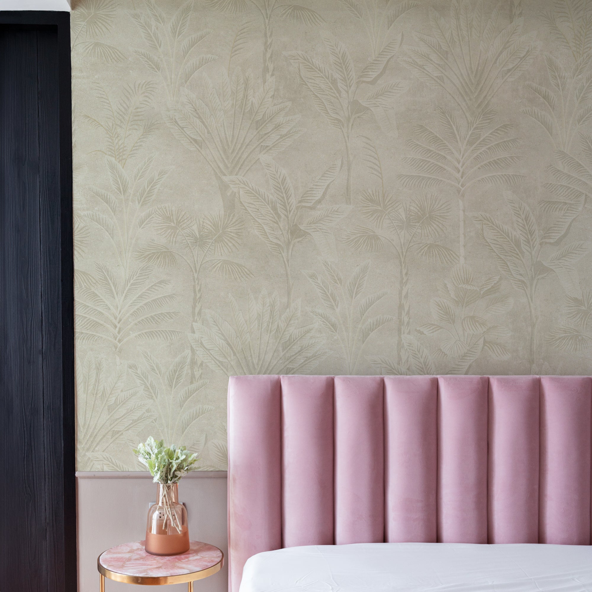 Subtle Botanical Elegance